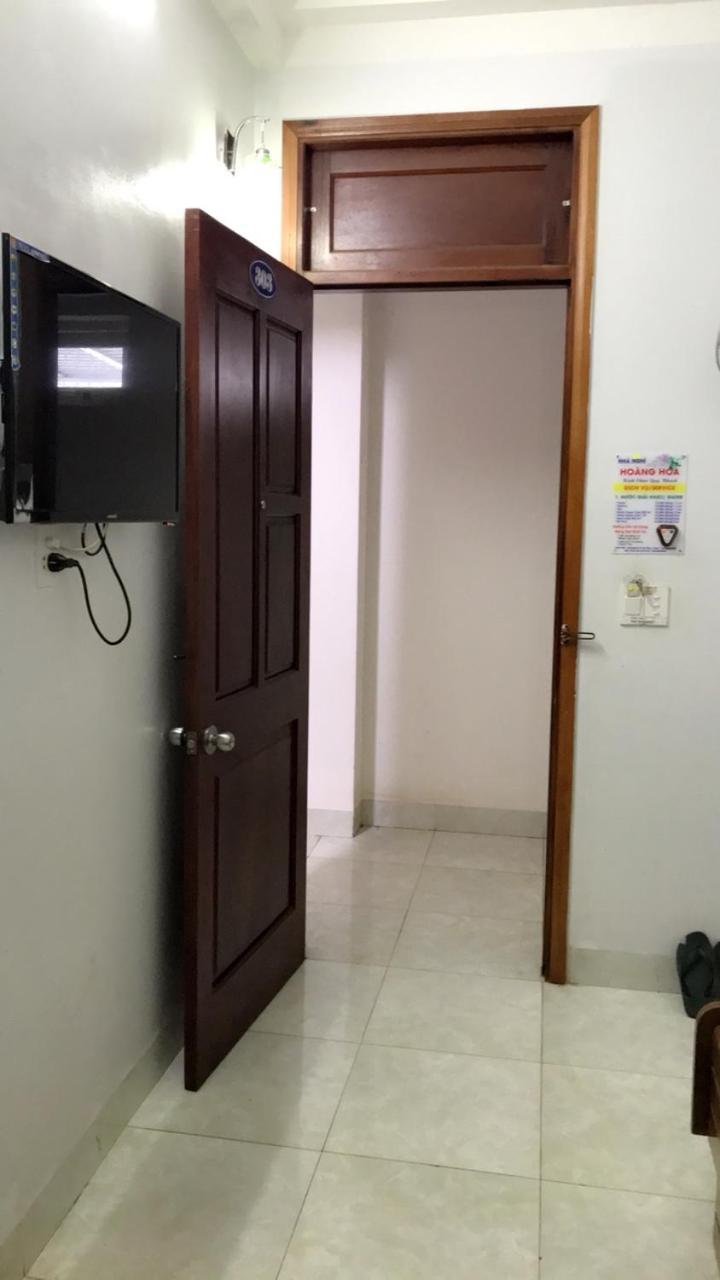 Nha Nghi Hoang Hoa Hotell Buon Ma Thuot Eksteriør bilde